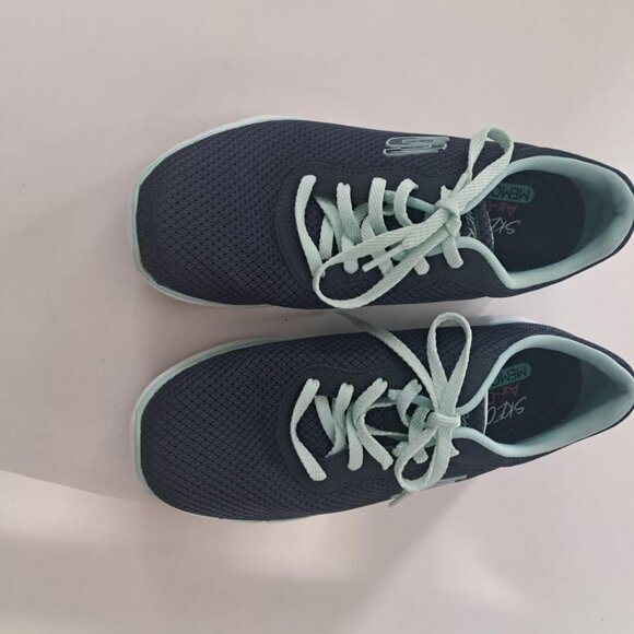 Air Cooled Memory Foam sketchers running shoes size 6.5 women navy teal - Picture 1 of 7